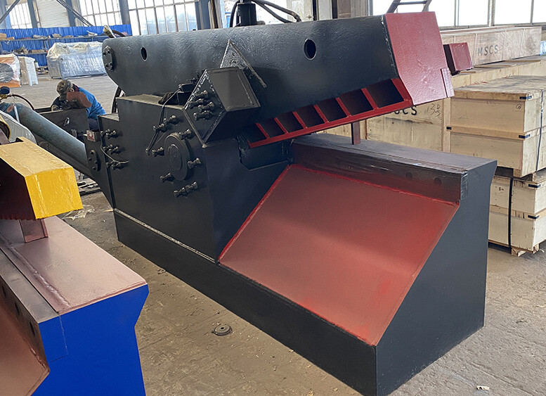 Alligator Shear
