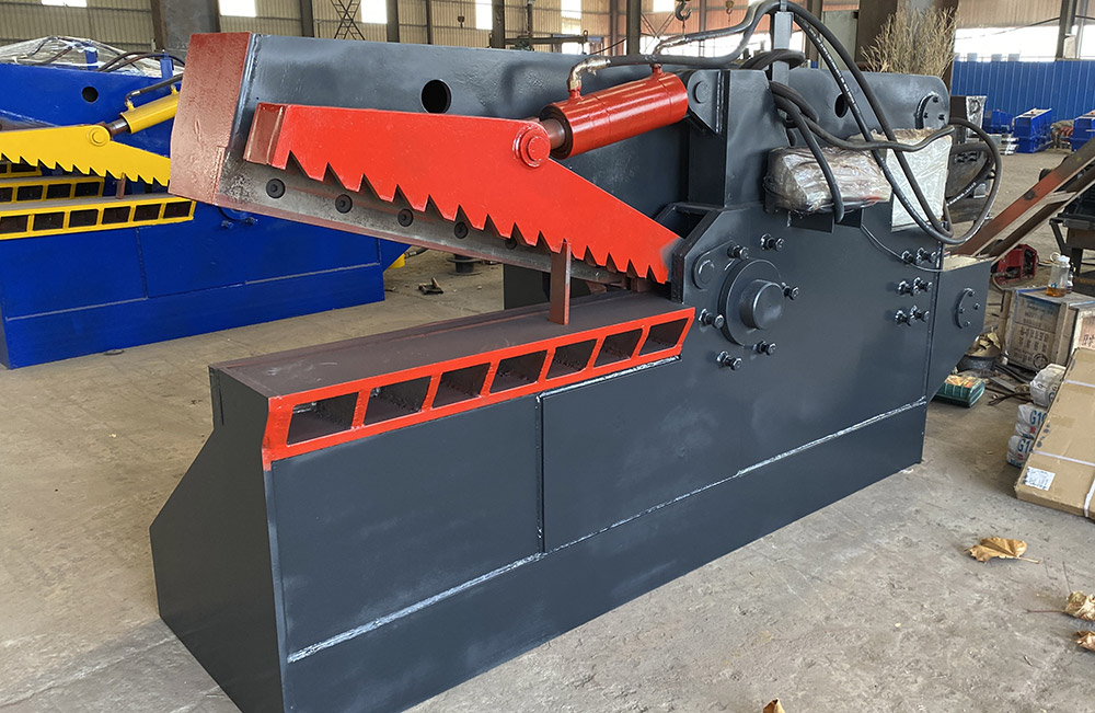 Alligator Shear