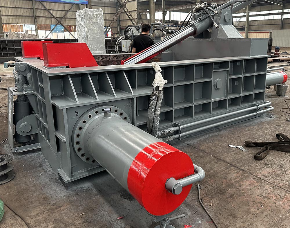 Metal Baler