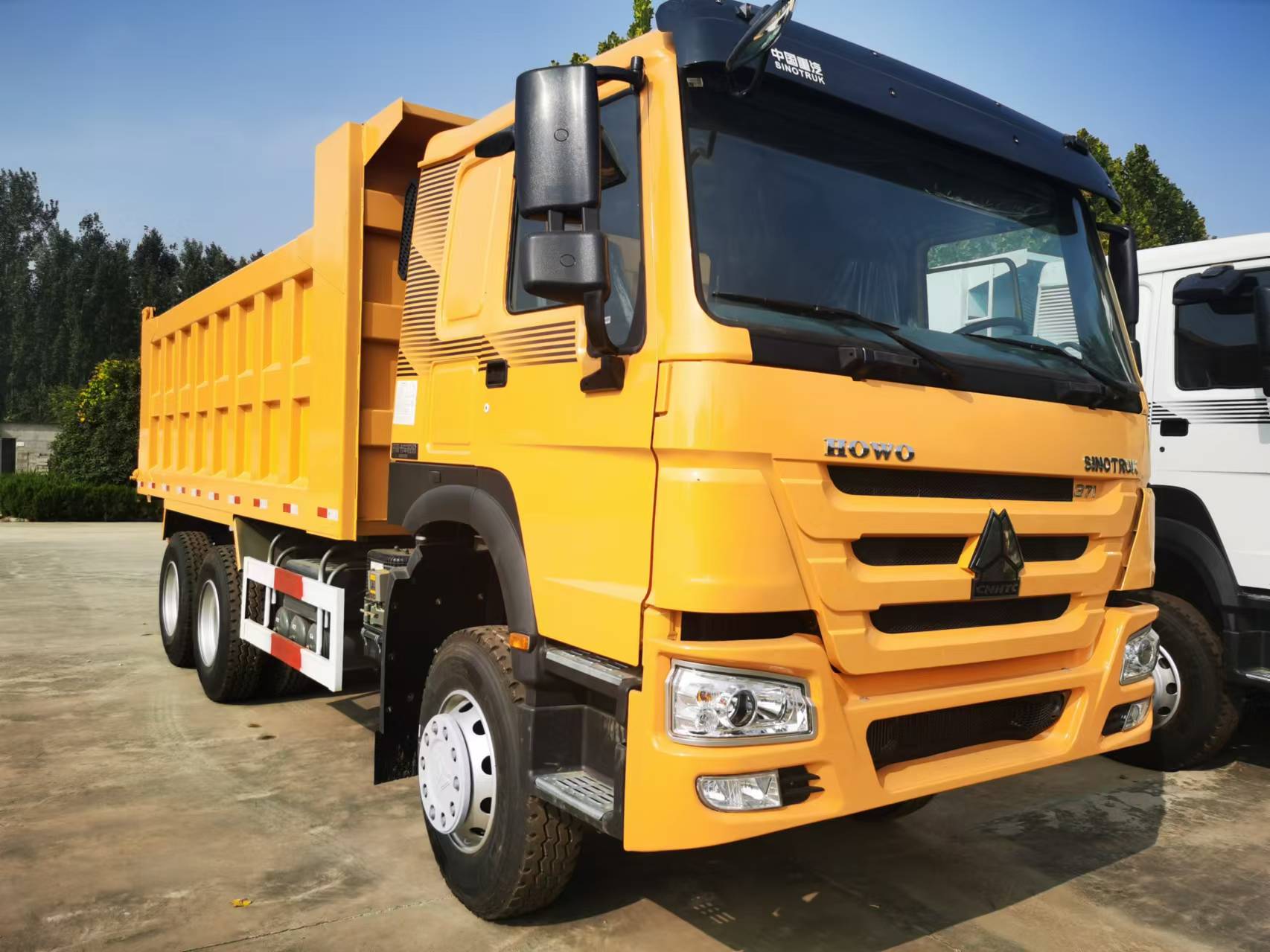 SINOTRUK HOWO 6X4 Dump truck
