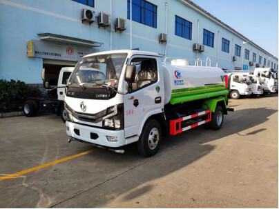 Dongfeng Sprinkler Truck