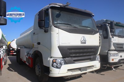 Sinotruk HOWO A7 Camion-citerne