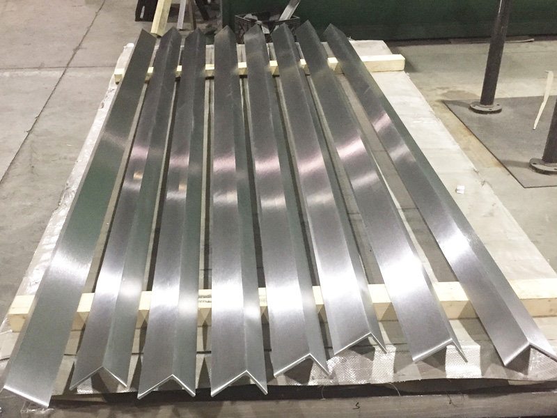 SUS304/S30400,304/1.4301 Stainless Steel Angle