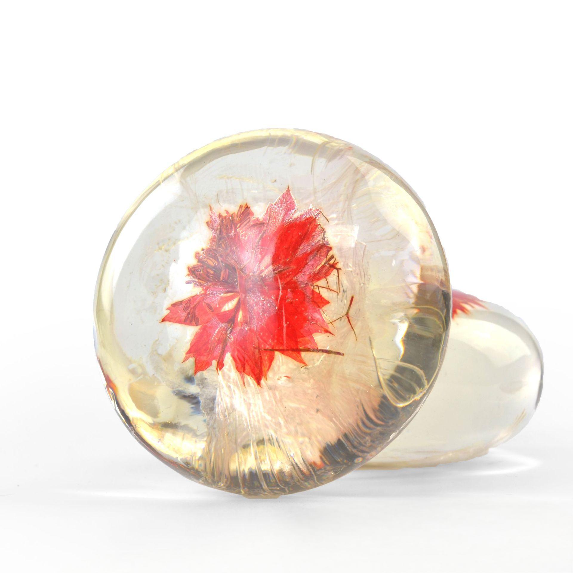 Cross-border foreign trade soap, red grass flower soap essence, black hair handmade soap, moisturizing and smoothing hair care soap, shampoo soap