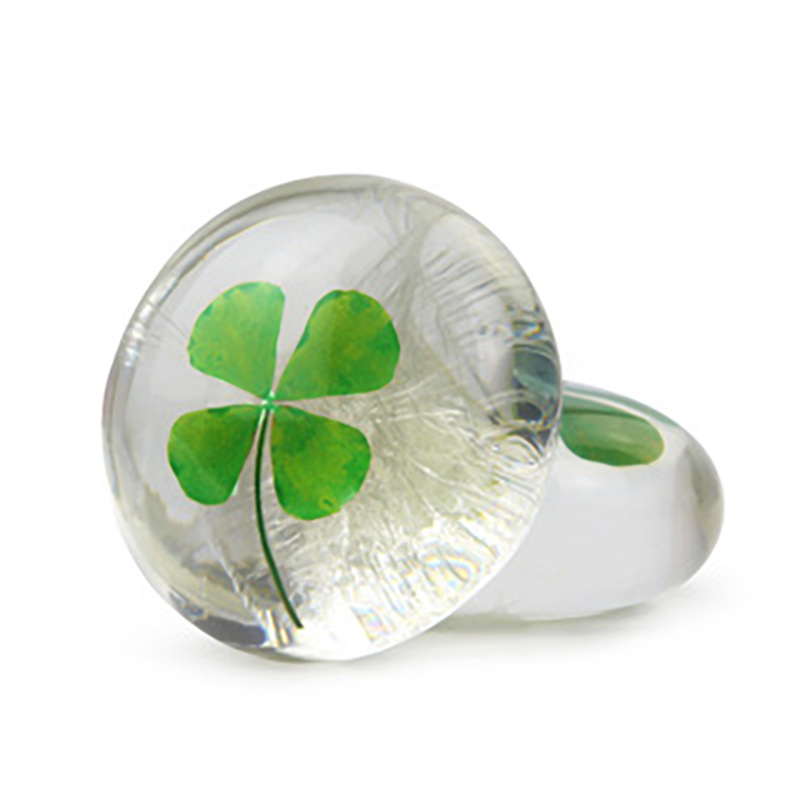 Cross-border foreign trade soap, four-leaf clover flower shampoo soap essence, black hair handmade soap, moisturizing and smoothing hair care soap, shampoo soap