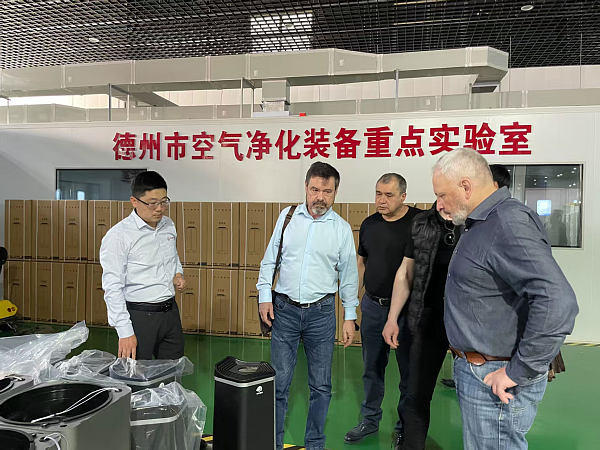 Customers’ Visiting