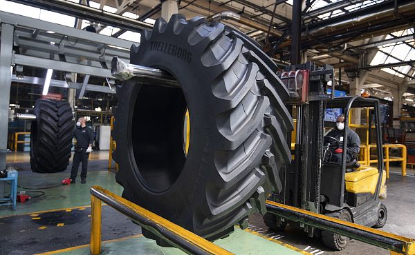 dd6d3eb3778078f0b5e37fd7496b3edb