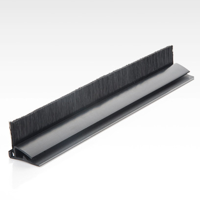 Roller door guide sealing brush