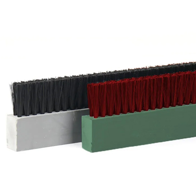 Concrete block strip brush