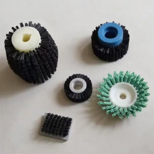 Small roller brushes