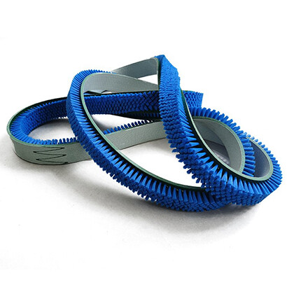 Dust removal conveyor belt brushes