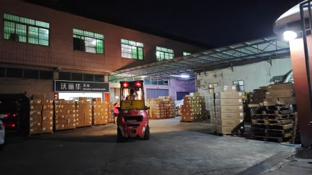 container transport3