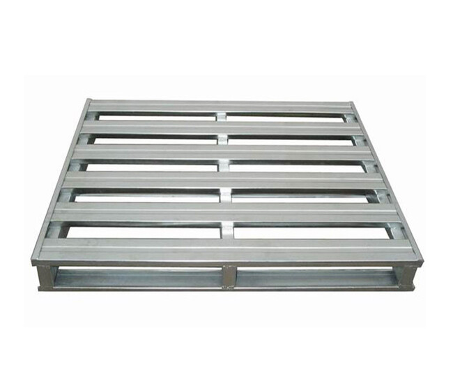 Metal tray