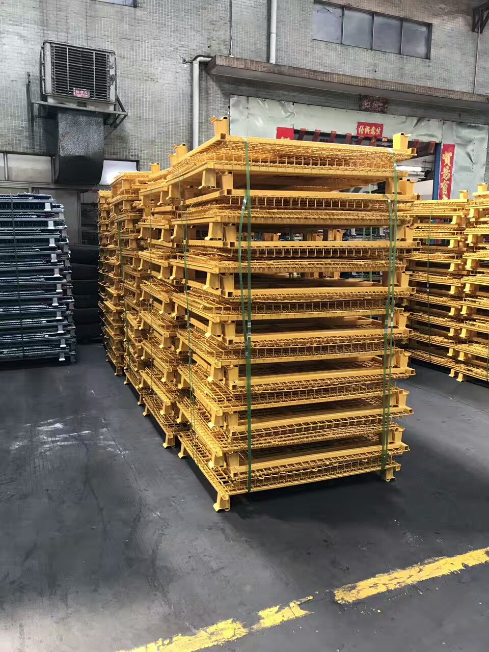 Painted and hollow board storage cages C6