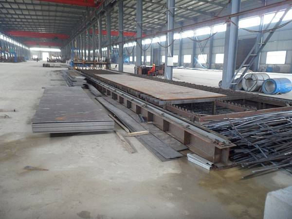 H2225908995e3403cadef86490facee11y