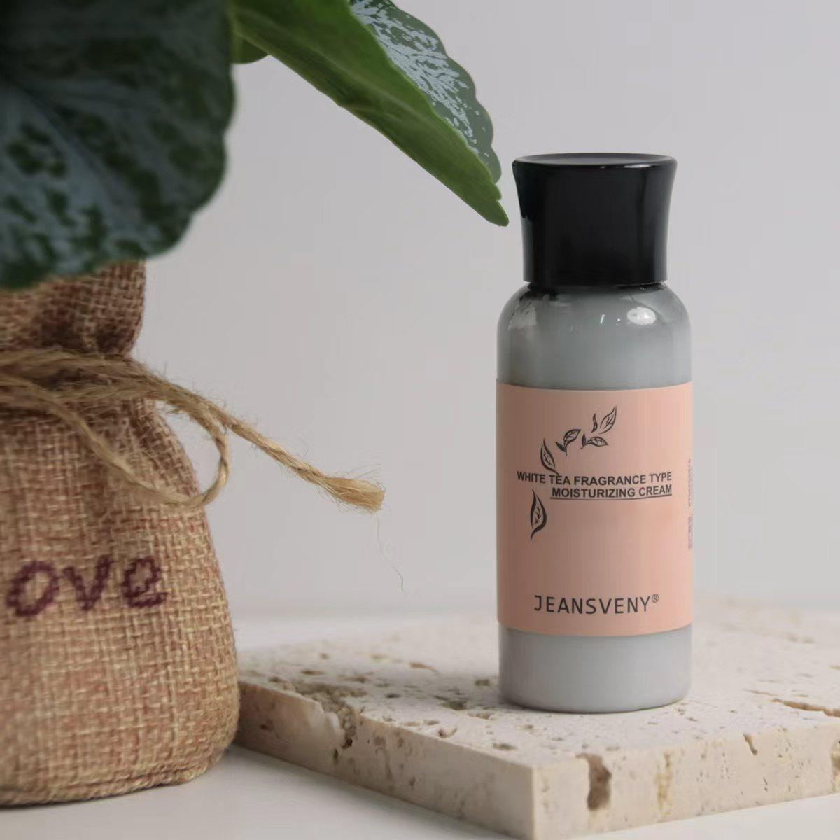 White Tea Fragrance Hair and Body Care Series