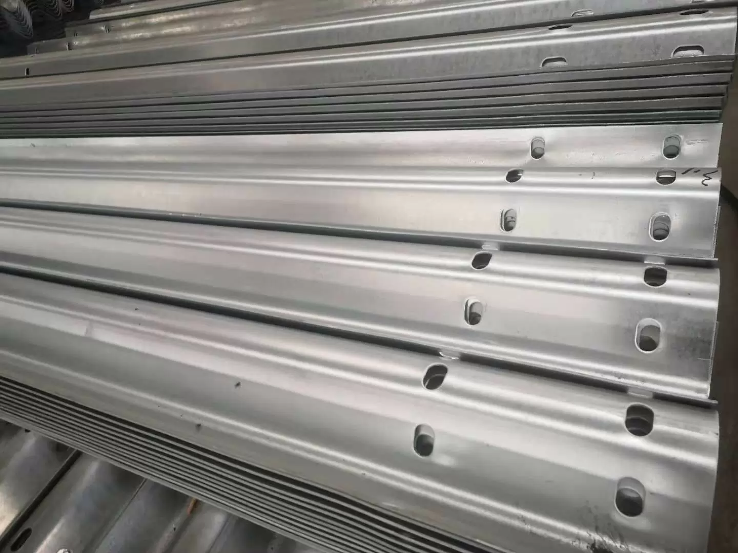 Road Protective Guard Rail
