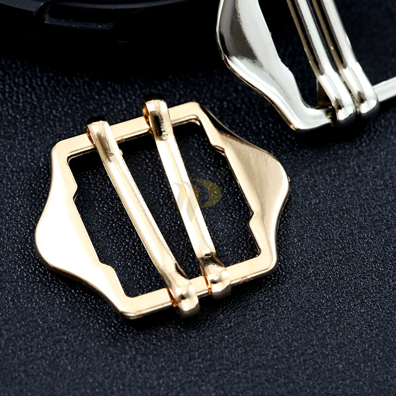 Điều chỉnh nút áo vest