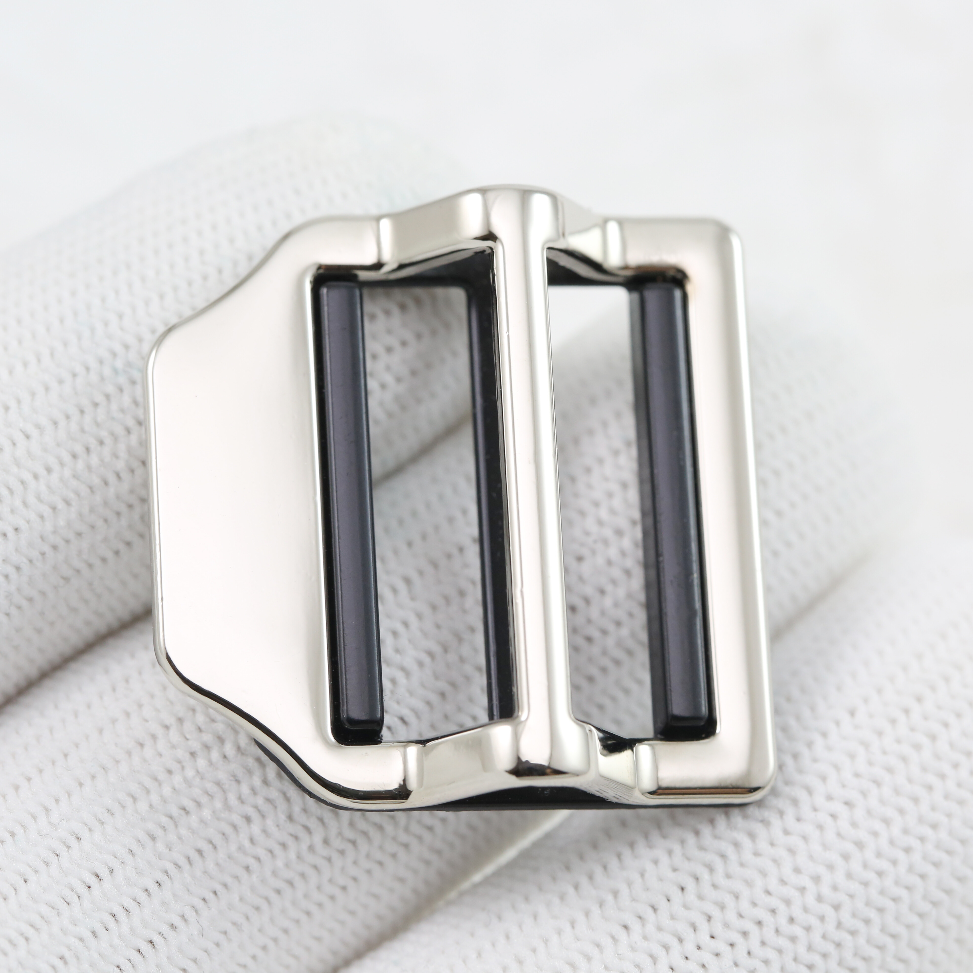 إتش بي إكس 1863