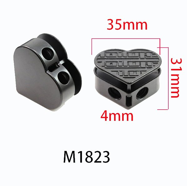 M1823