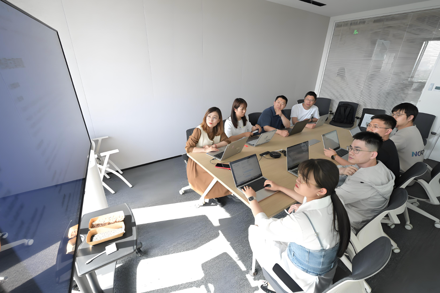 9b021218-1357-4169-ba0c-d1583d532b54