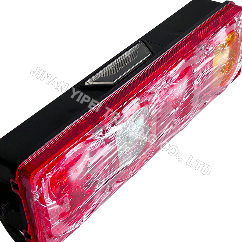 Комбинированные задние фонари (LED) DZ95189811212 (DZ95189811211)