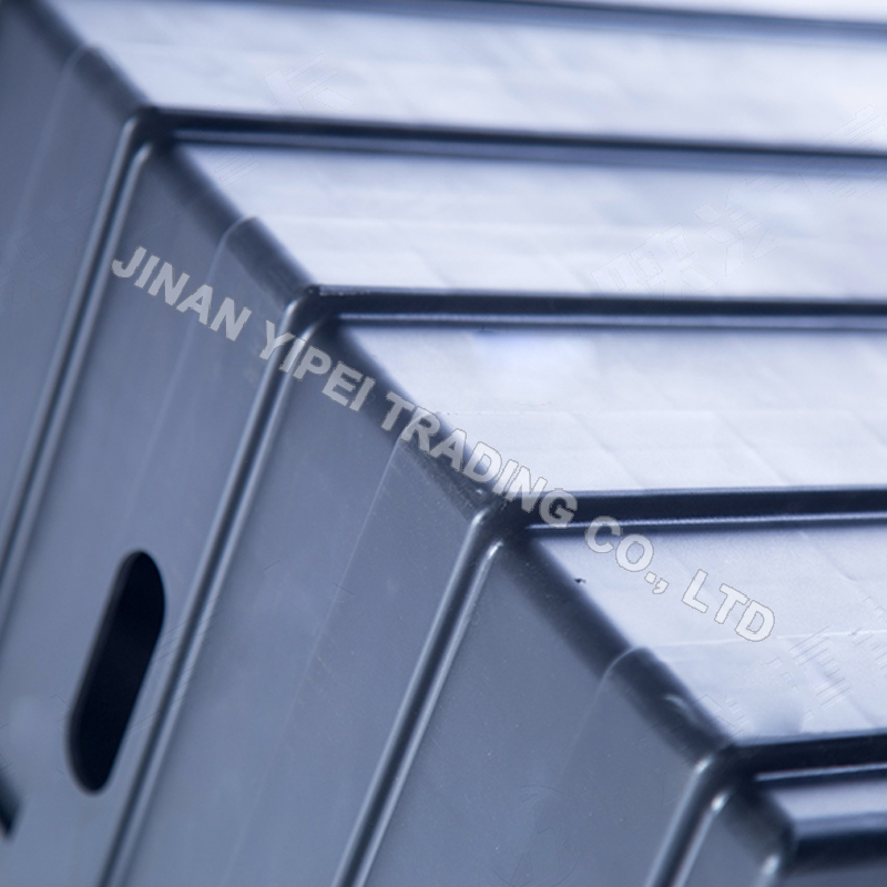 DZ95189761120 Крышка аккумуляторного отсека SHACMAN