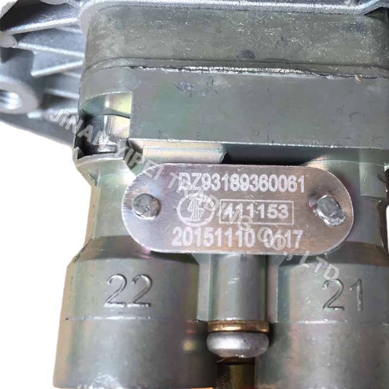 DZ93189360061 Ручной тормозной клапан SHACMAN