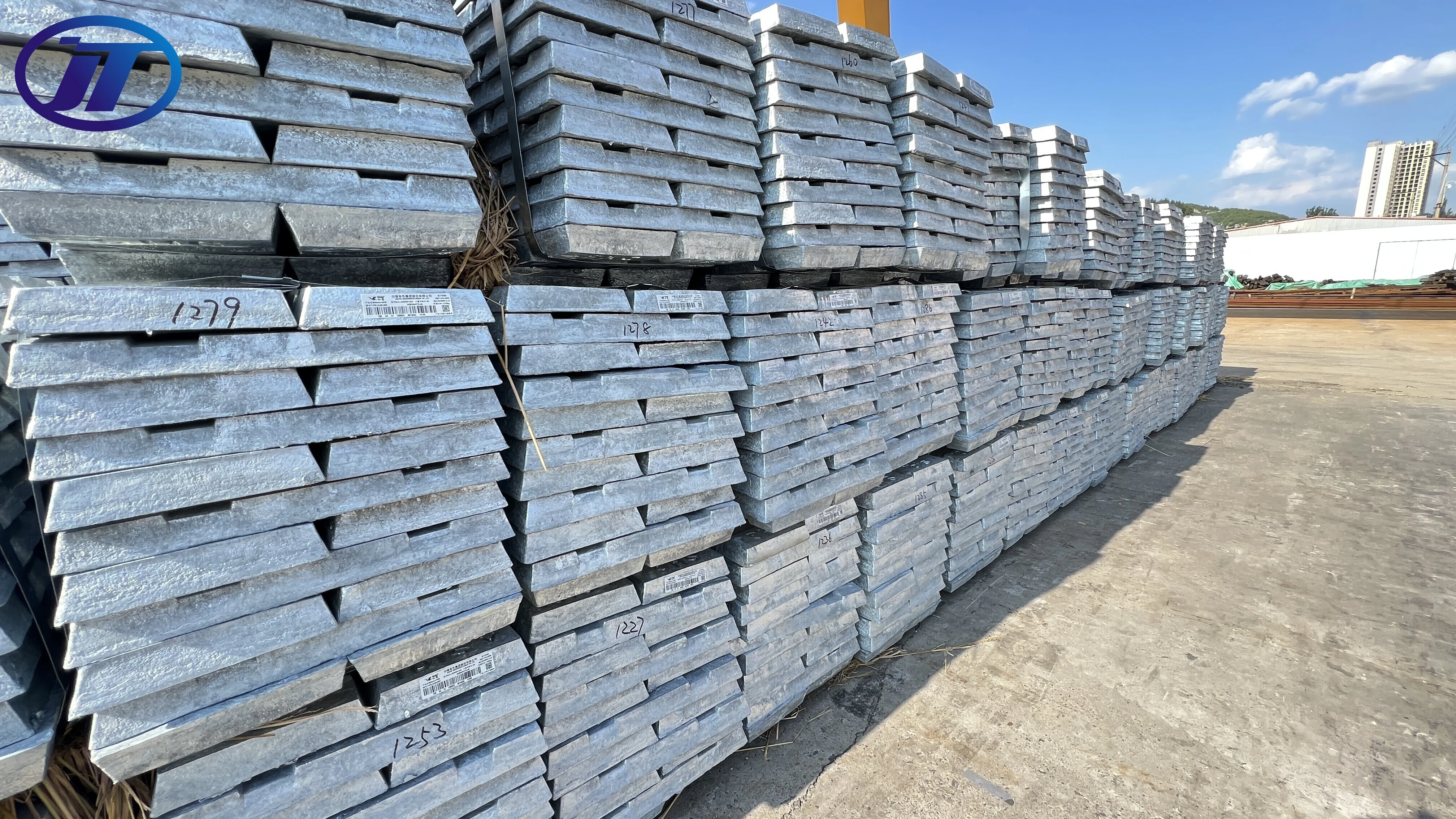 Fire-refined Zinc Ingot