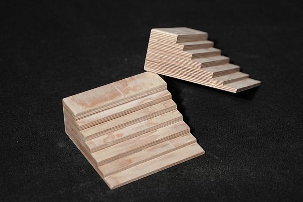 2. 电工层压木成型件_2.3 阶梯垫块 (15)
