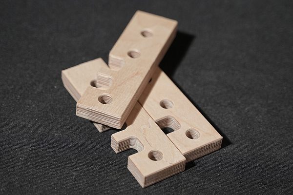 2. 电工层压木成型件_2.3 阶梯垫块 (18)