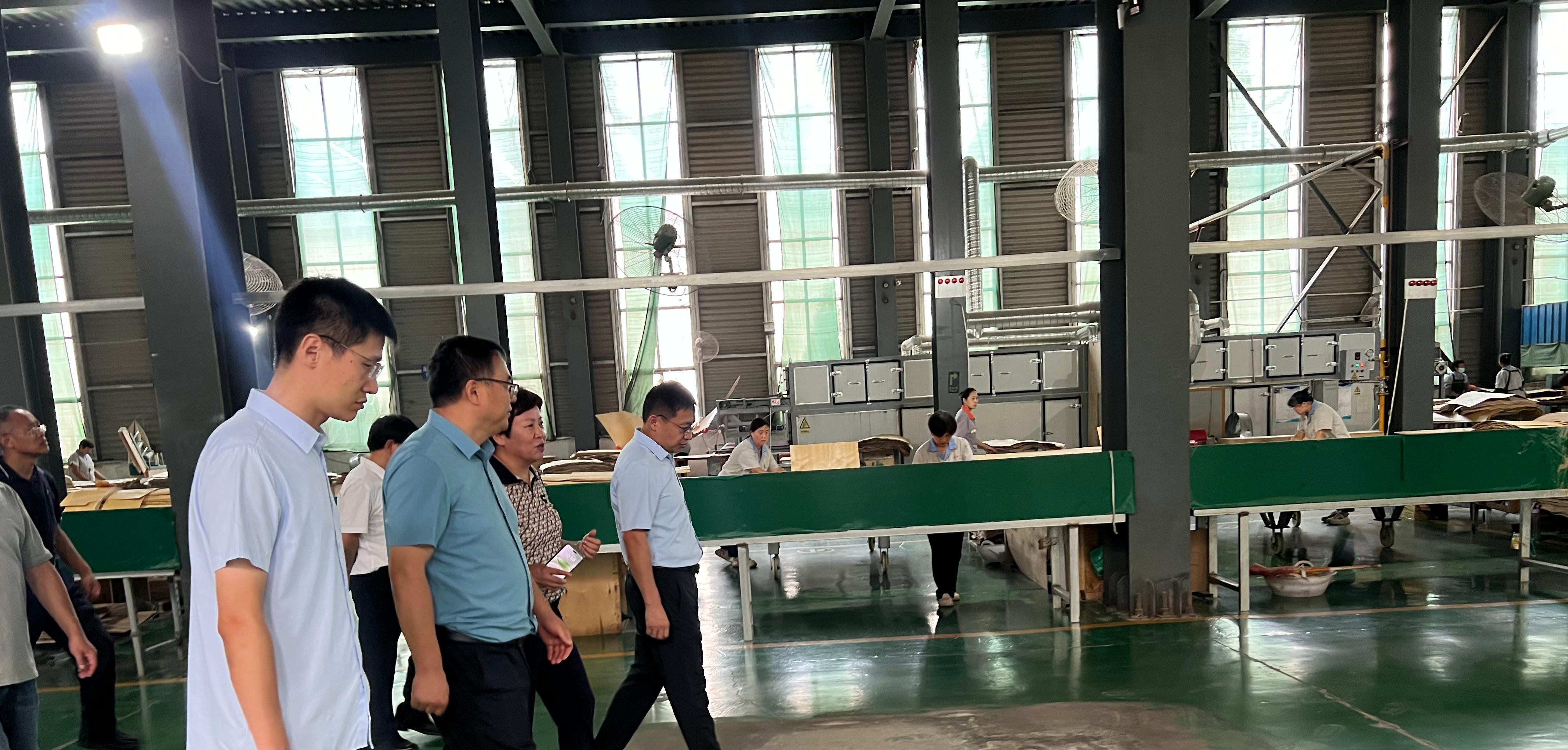 聊城市委书记率调研组莅临荣春公司视察指导