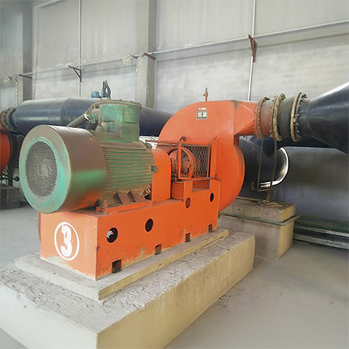 Gas compressor