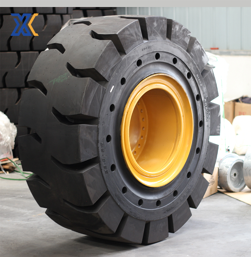 Heavy Duty Dump Truck Loader Tyres