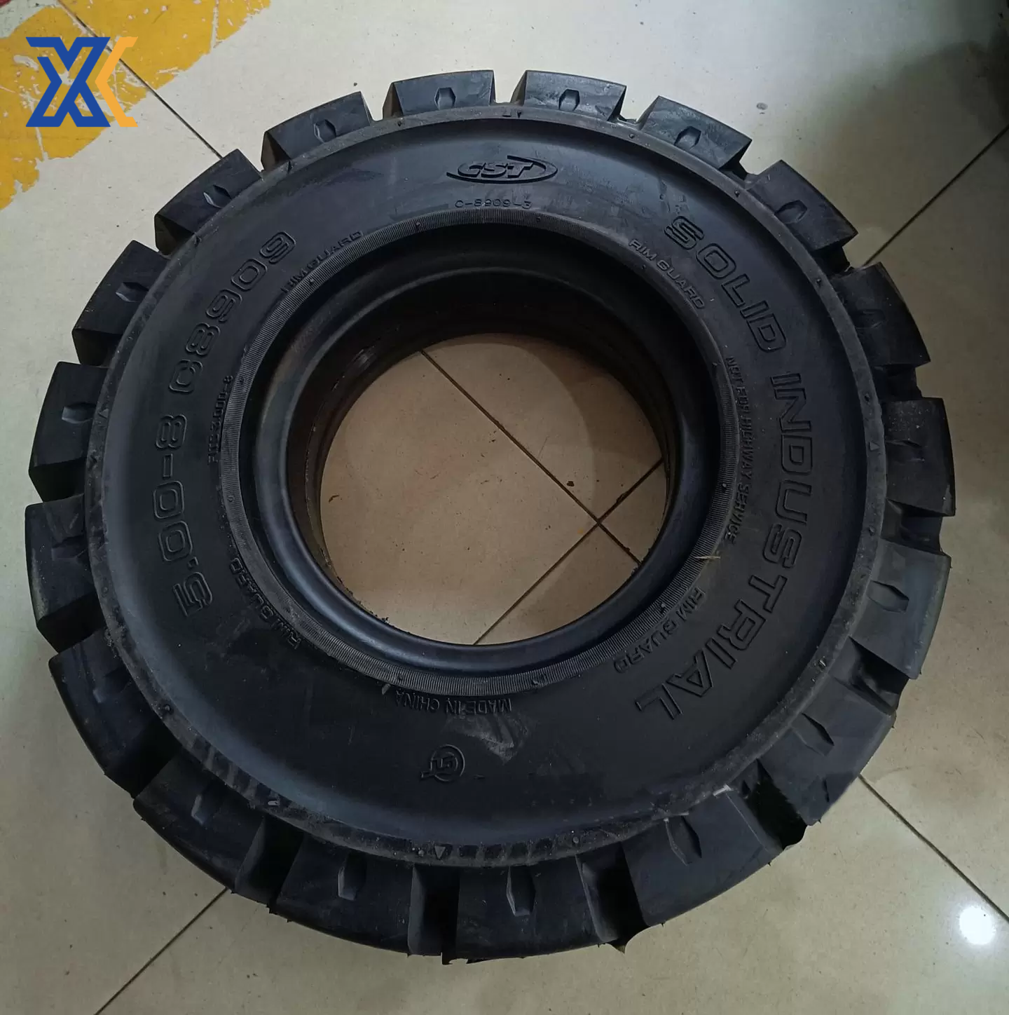 Forklift Solid Tire