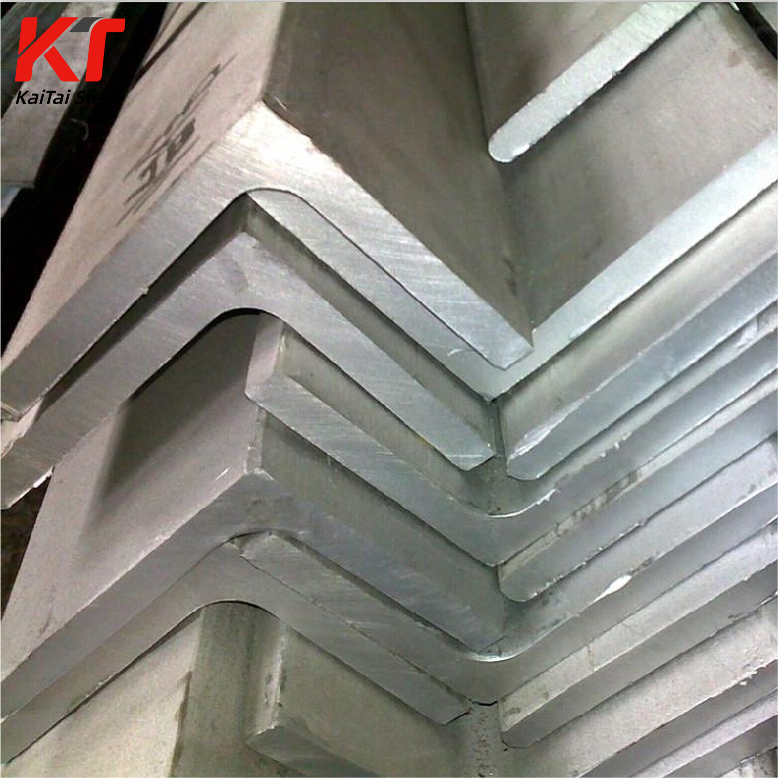 ASTM A36 Hot Rolled Equal Leg L-Shape Steel Angles Structural Steel Product