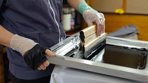 562e32a1-5624-478f-8c8c-4fba156c5a3b