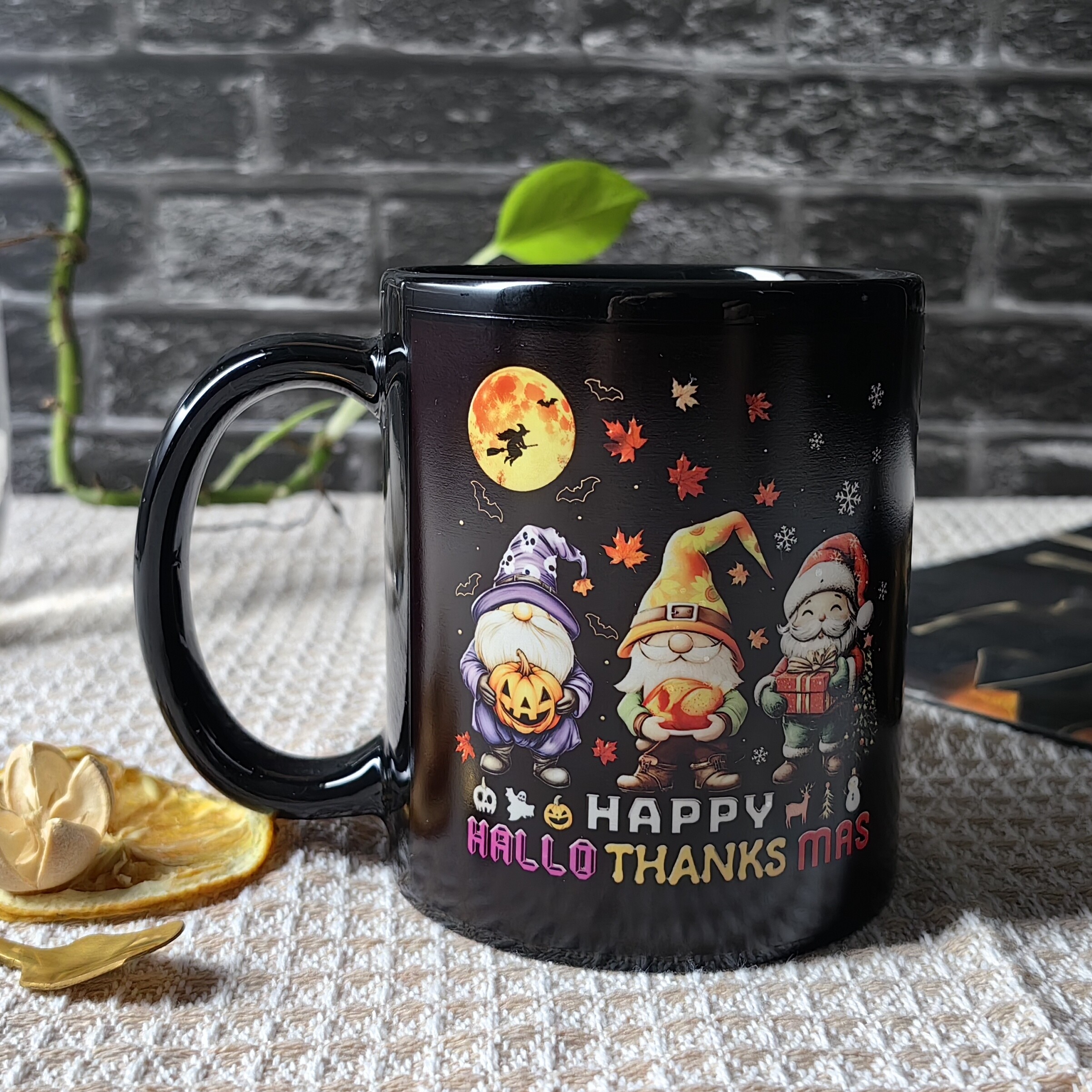 Stary-Three Festivals，Color Changing Mug Magic Mug. Thanksgiving Halloween Christmas Day