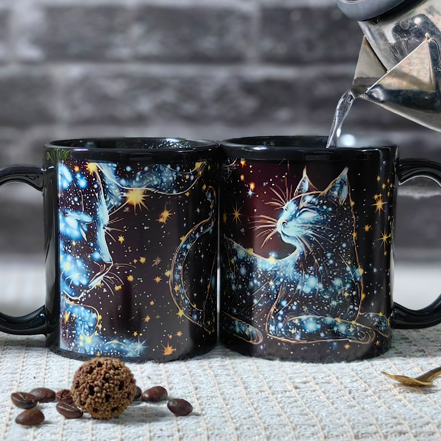 Starry Cat A，animal Color Changing Mug Magic Mug.