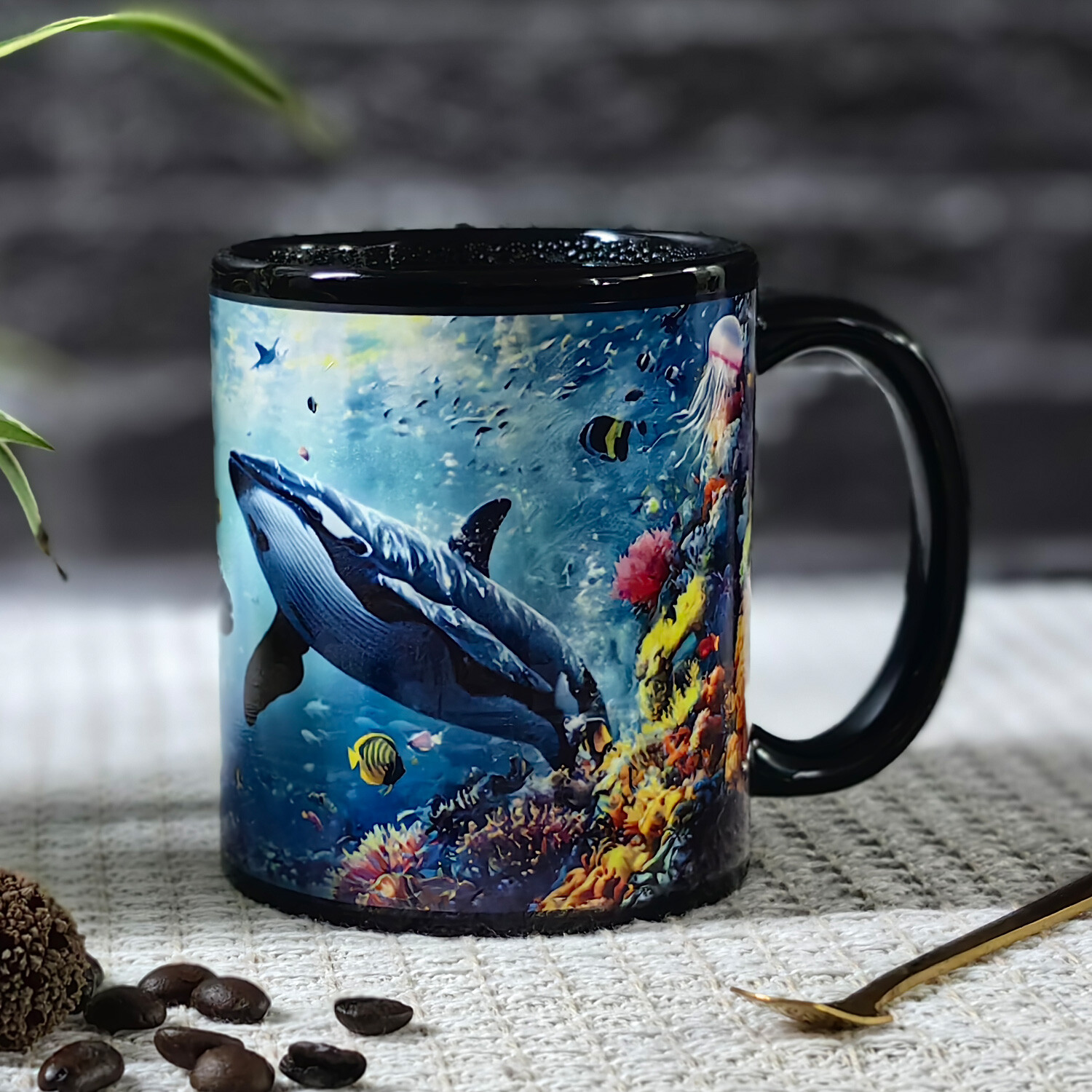  Seaside - Whale，Ocean Color Changing Mug Magic Mug.