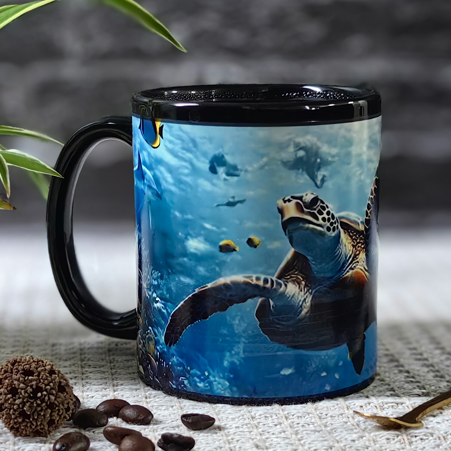 Seaside - Sea Turtle，Ocean Color Changing Mug Magic Mug.