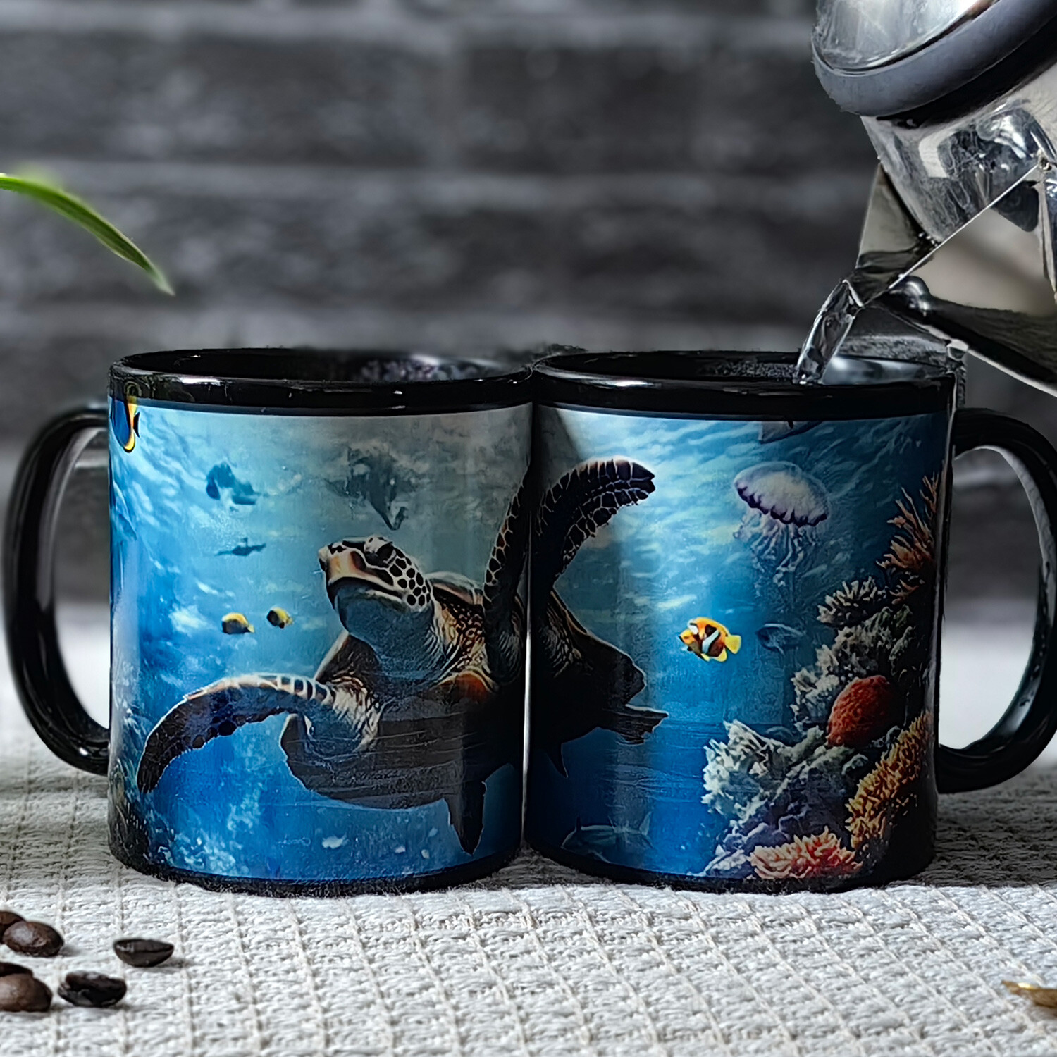 Seaside - Sea Turtle，Ocean Color Changing Mug Magic Mug.