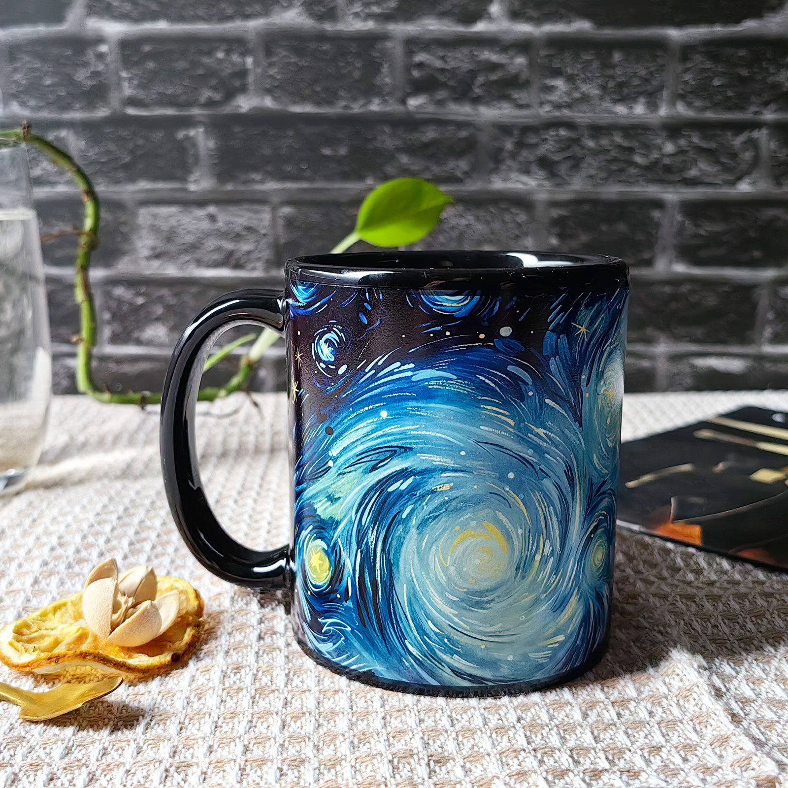 Starry Sky-Van Gogh Cat，animal Color Changing Mug Magic Mug.