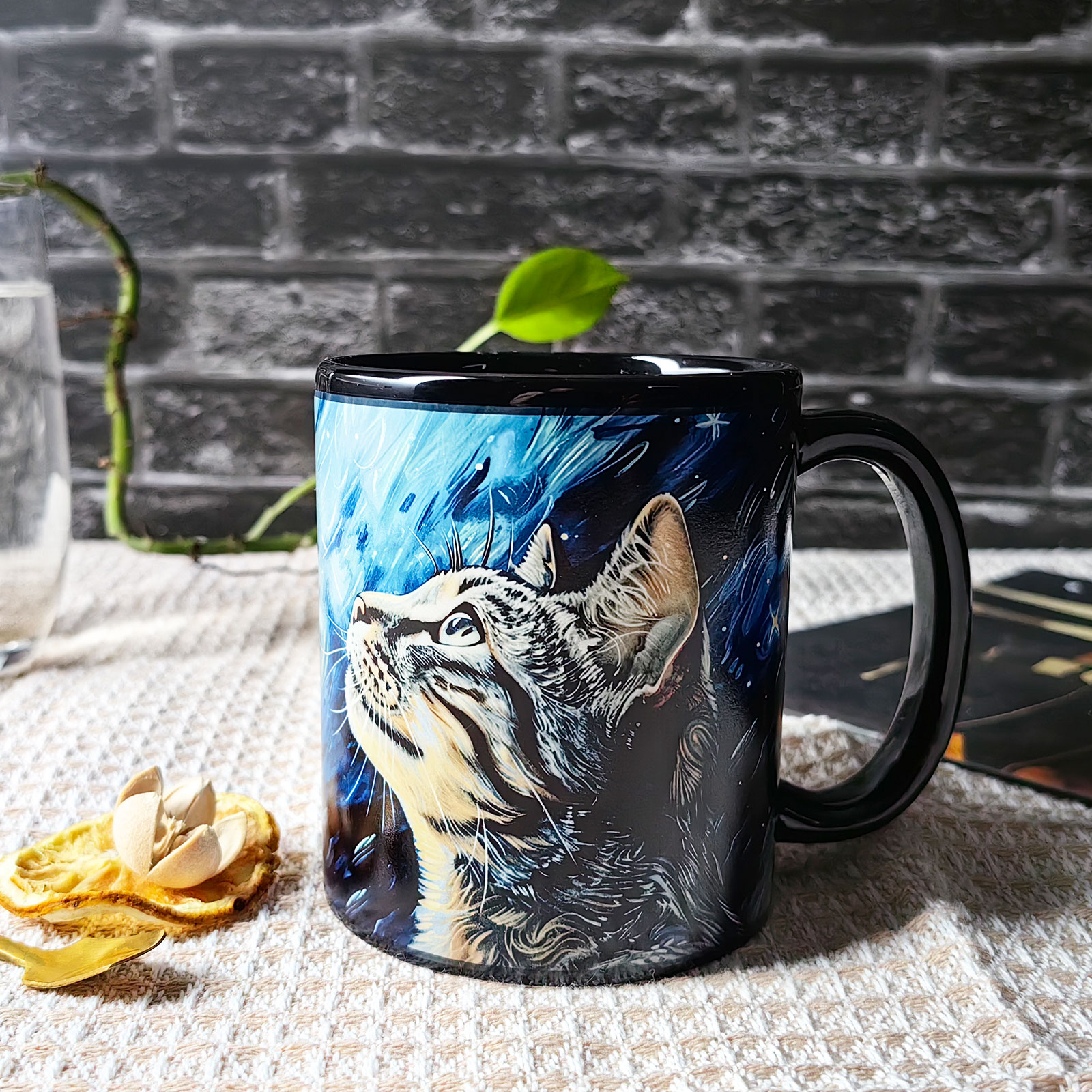 Starry Sky-Van Gogh Cat，animal Color Changing Mug Magic Mug.