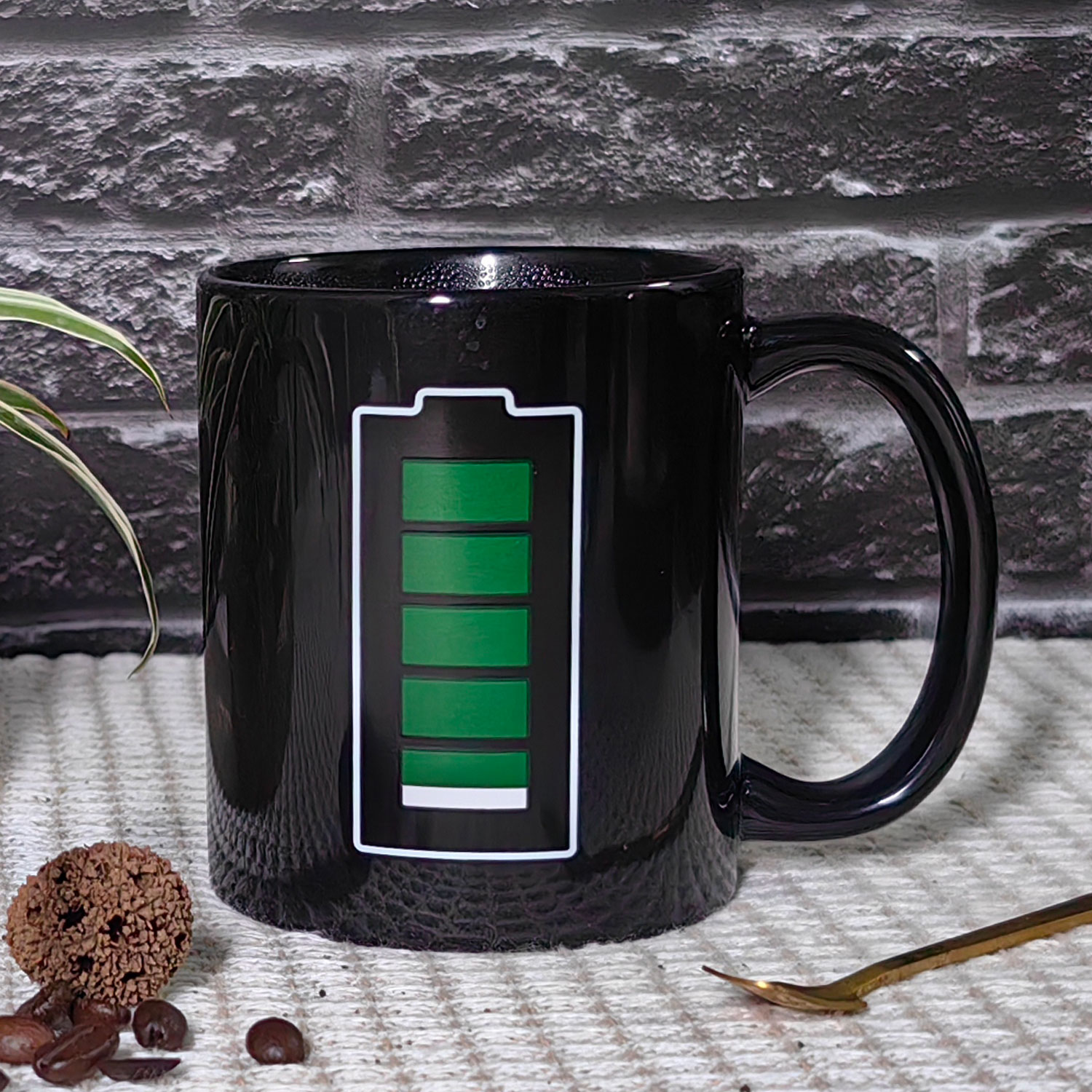 Rechargeable Batteriy, Father's Day Gift Color Changing Mug Magic Mug.