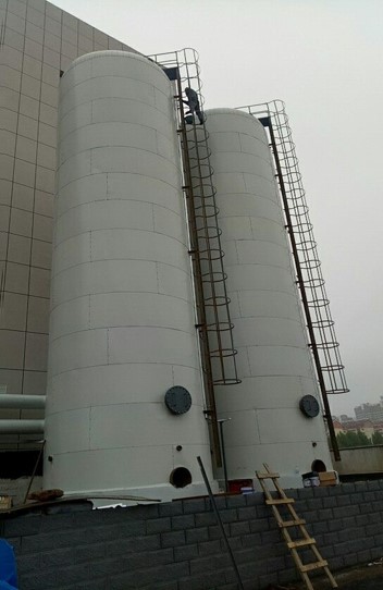 The Difference Between Stainless Steel and Carbon Steel Cold Storage Tanks