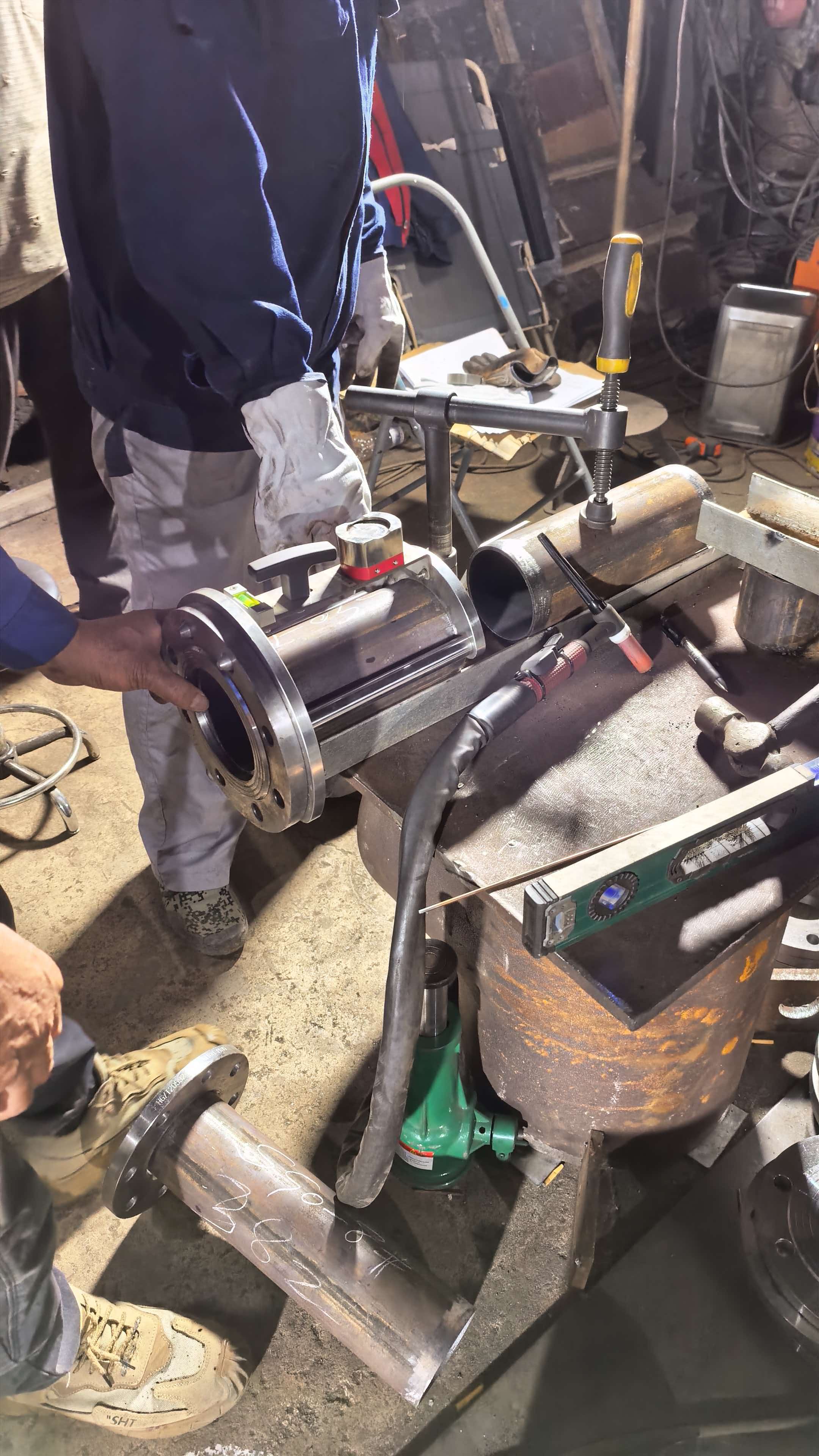 Meeting Critical Data Center Deadlines: High-Precision Prefabricated Piping Systems Delivered on Schedule