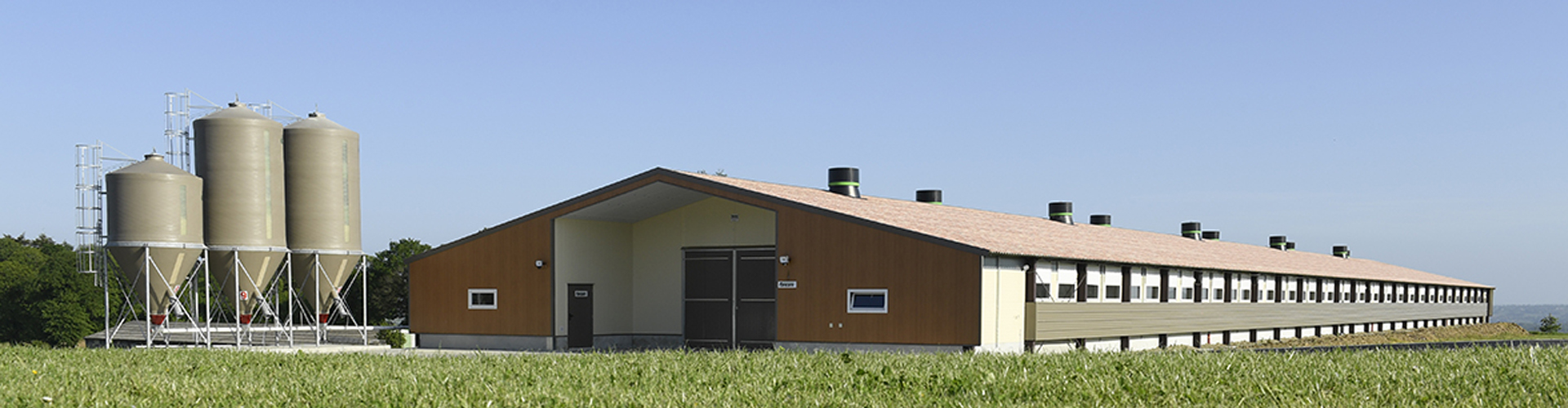 Extérieur de ferme - Solutions pour poulaillers