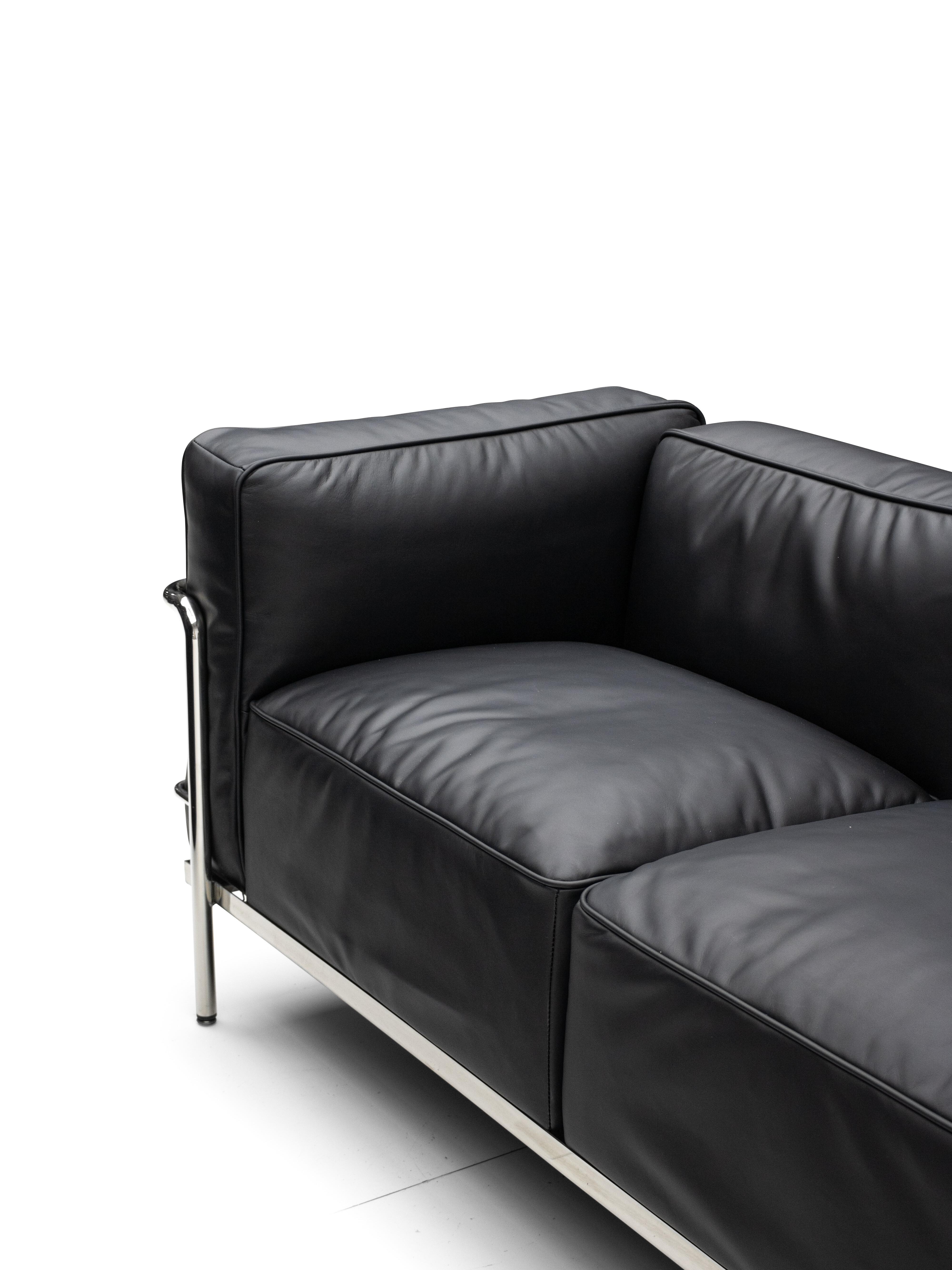 SF0304 LC Sofa