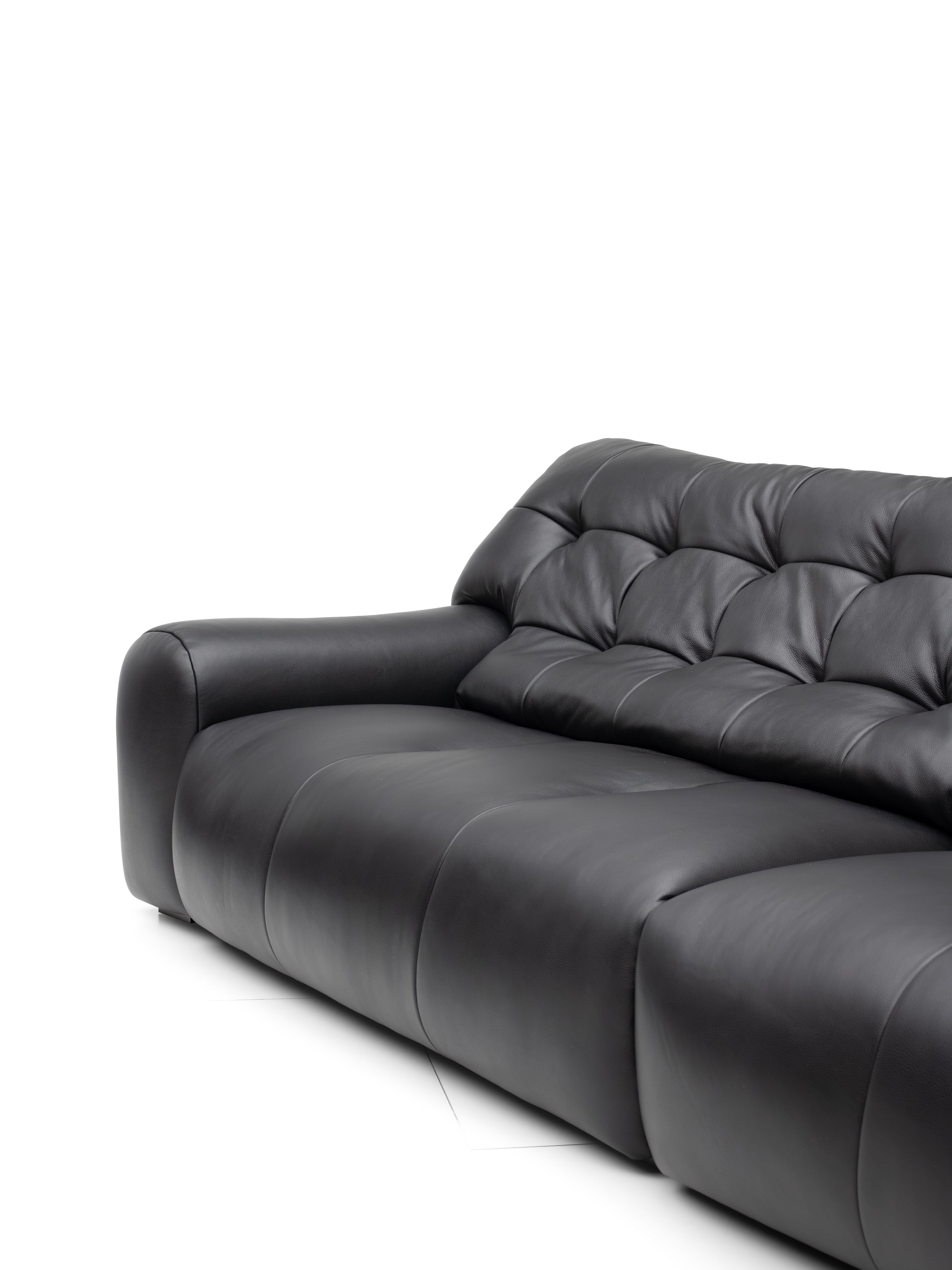 SF0340 Big Black Bear Sofa